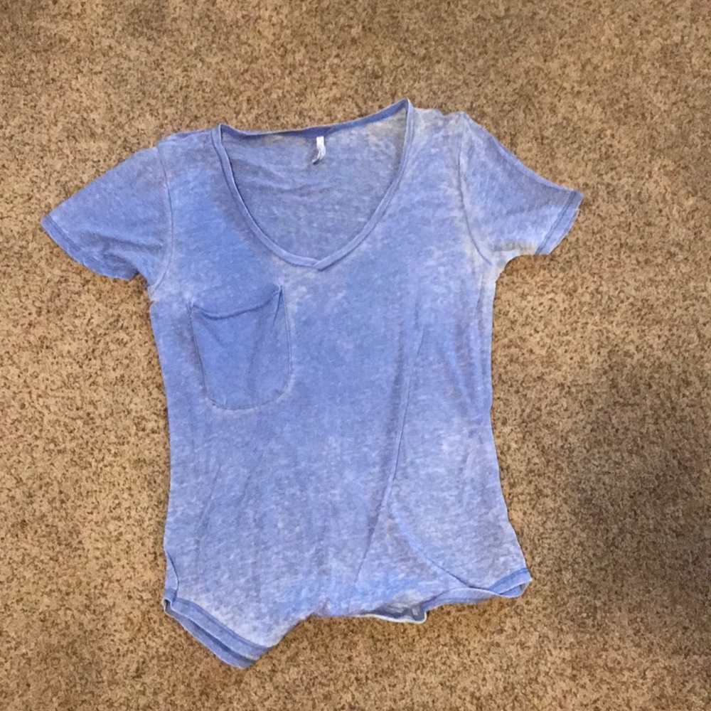 V neck T shirt